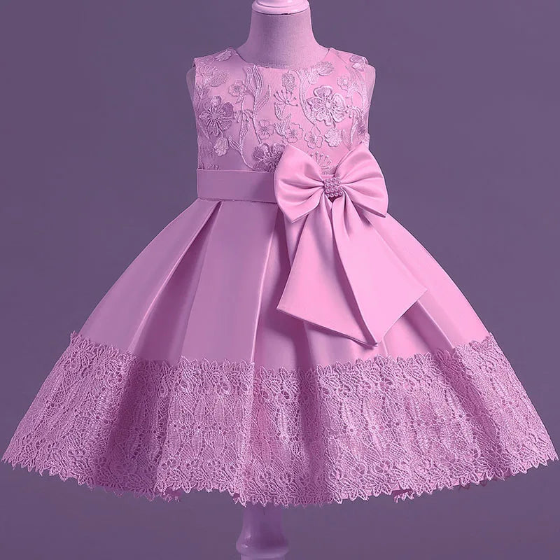 Robe Princesse Fille – Satin & Tulle – Nœud XXL et Broderies