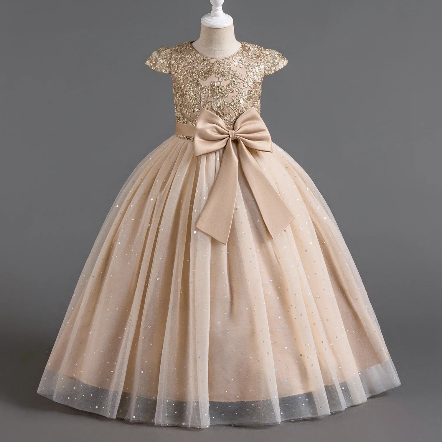Robe longue à paillettes, élégante et fleurie – de 7 à 12 ans