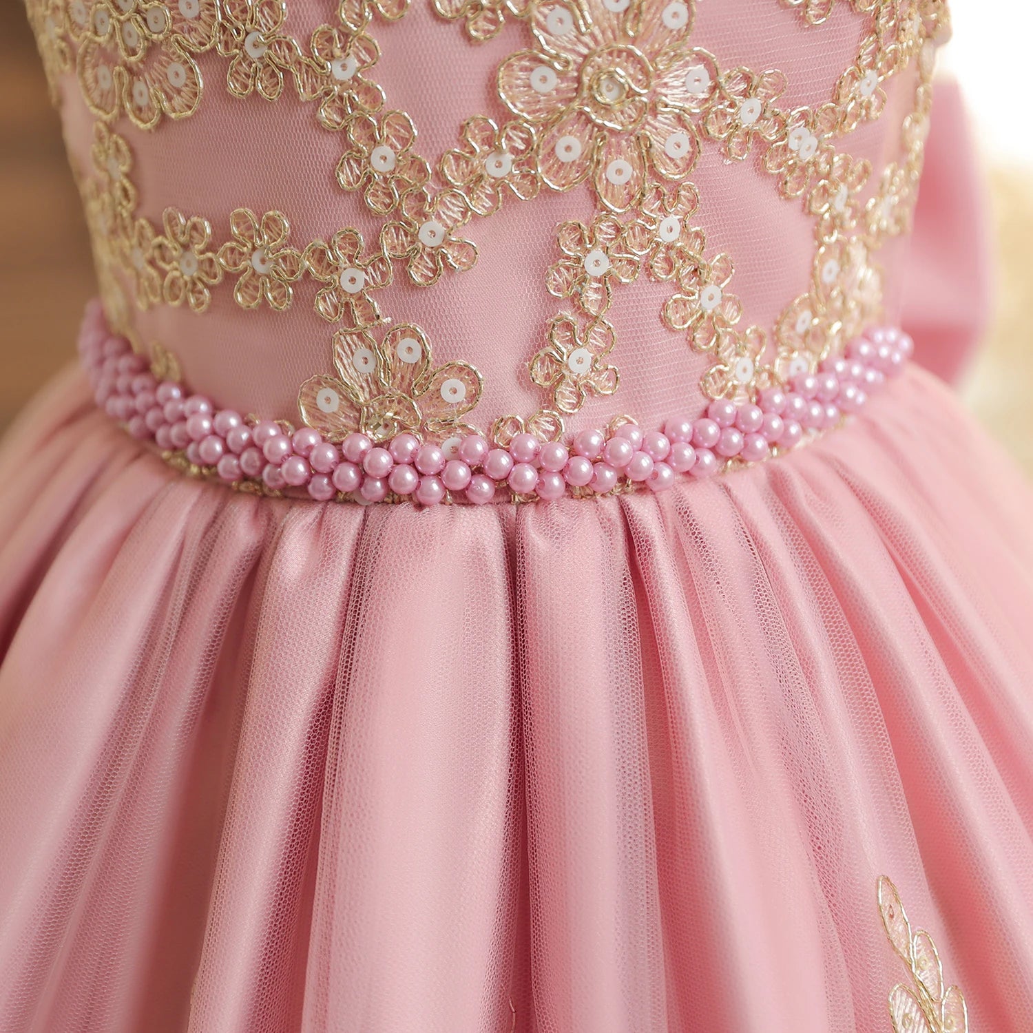 Robe de Princesse Vintage en Dentelle – Fille